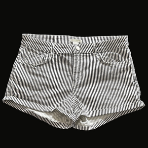 Sz10 H&M Striped Black and White Women's Shorts VGUC
